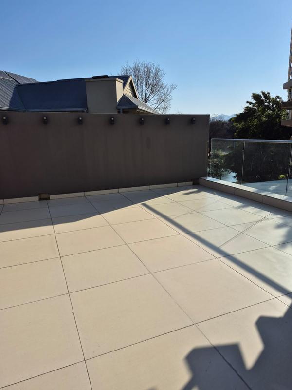6 Bedroom Property for Sale in The Islands Estates North West